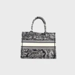 Christian Dior - Image 3